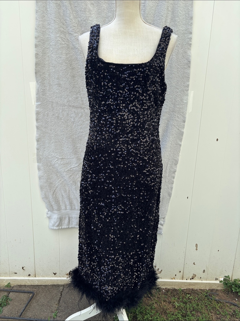 Elegant Black Sequin Dress